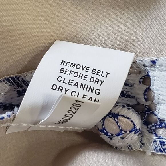 PHOEBE COUTURE Lace Dress Cutout Back Sheath Dress SIZE 6 - Picture 13 of 13